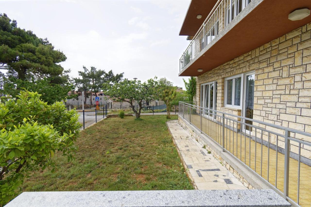 Apartment Patrik By Rent Istria Umag Zewnętrze zdjęcie